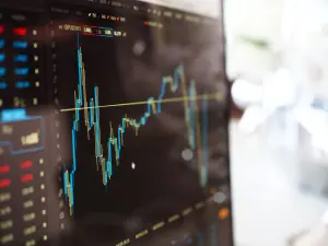 buy Vedanta shares